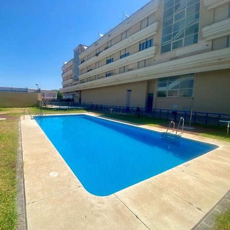 Fibes Con Piscina Y Parking Gratis Apartamento Sevilla Este Exterior foto